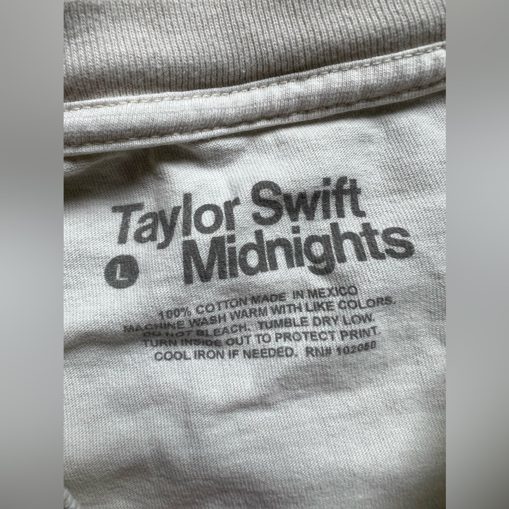 OFFICIAL 2022 Taylor Swift Midnights Album unisex T Shirt Size Large Beige - Picture 8 of 9